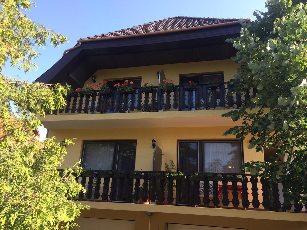Balatonszárszó 艾米温德嘉斯旅馆酒店 外观 照片
