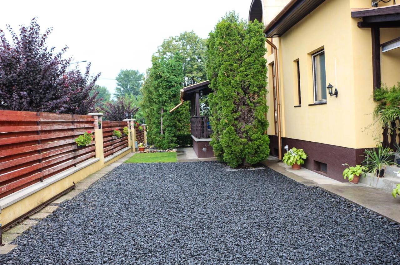 Balatonszárszó 艾米温德嘉斯旅馆酒店 外观 照片